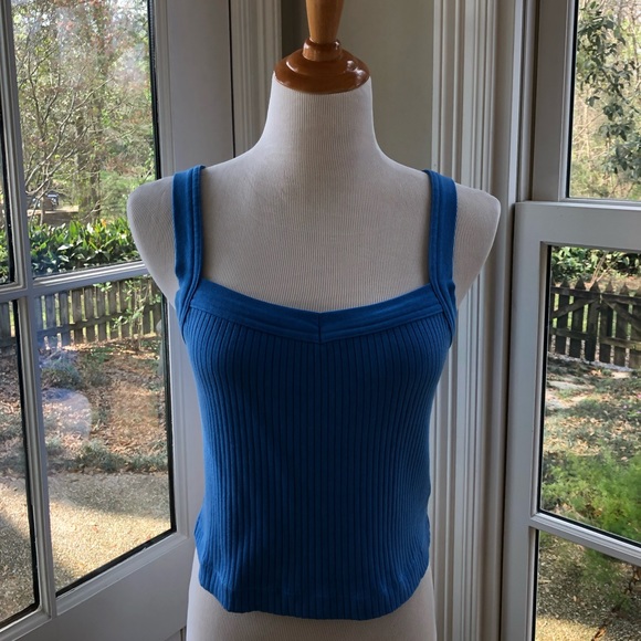 Citizens of Humanity Freja sz L ribbed cropped tank in blue - Picture 2 of 8